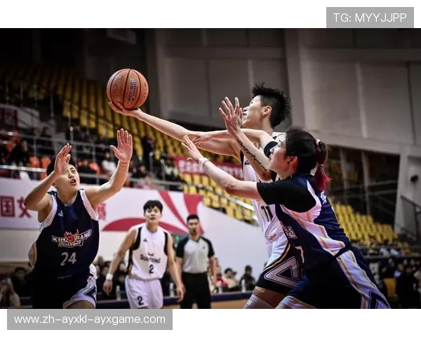 足球明星如何评价中国CBA篮球联赛